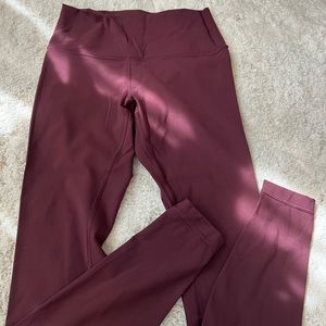 Lulu lemon Maroon leggings